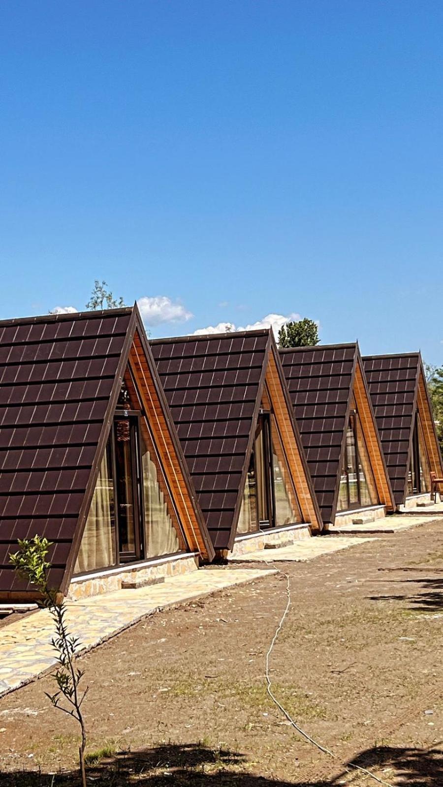 Windmill Shkodra Villa'S & Gesthouse Dış mekan fotoğraf